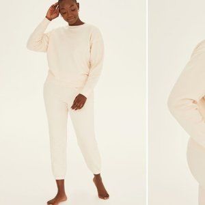 Girlfriend Collective Classic Sweatshirt & Jogger